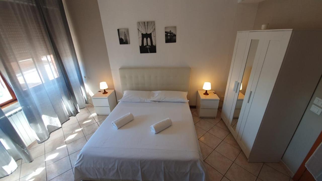 Queen Room with Shared Bathroom