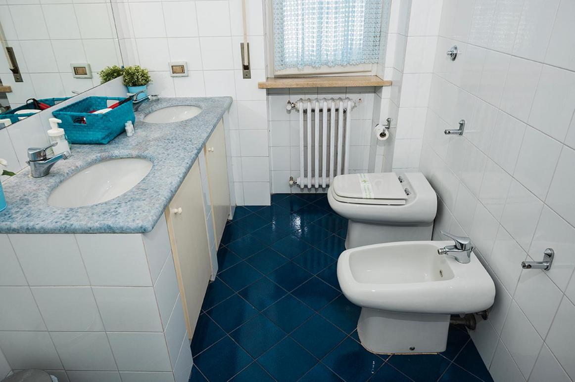 Double Room with Private External Bathroom