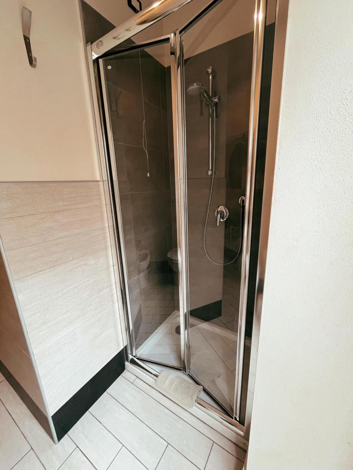 Double or Twin Room with Private External Bathroom