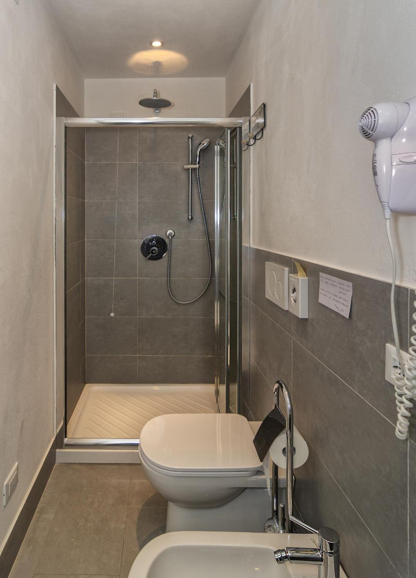 Double or Twin Room with Private Bathroom