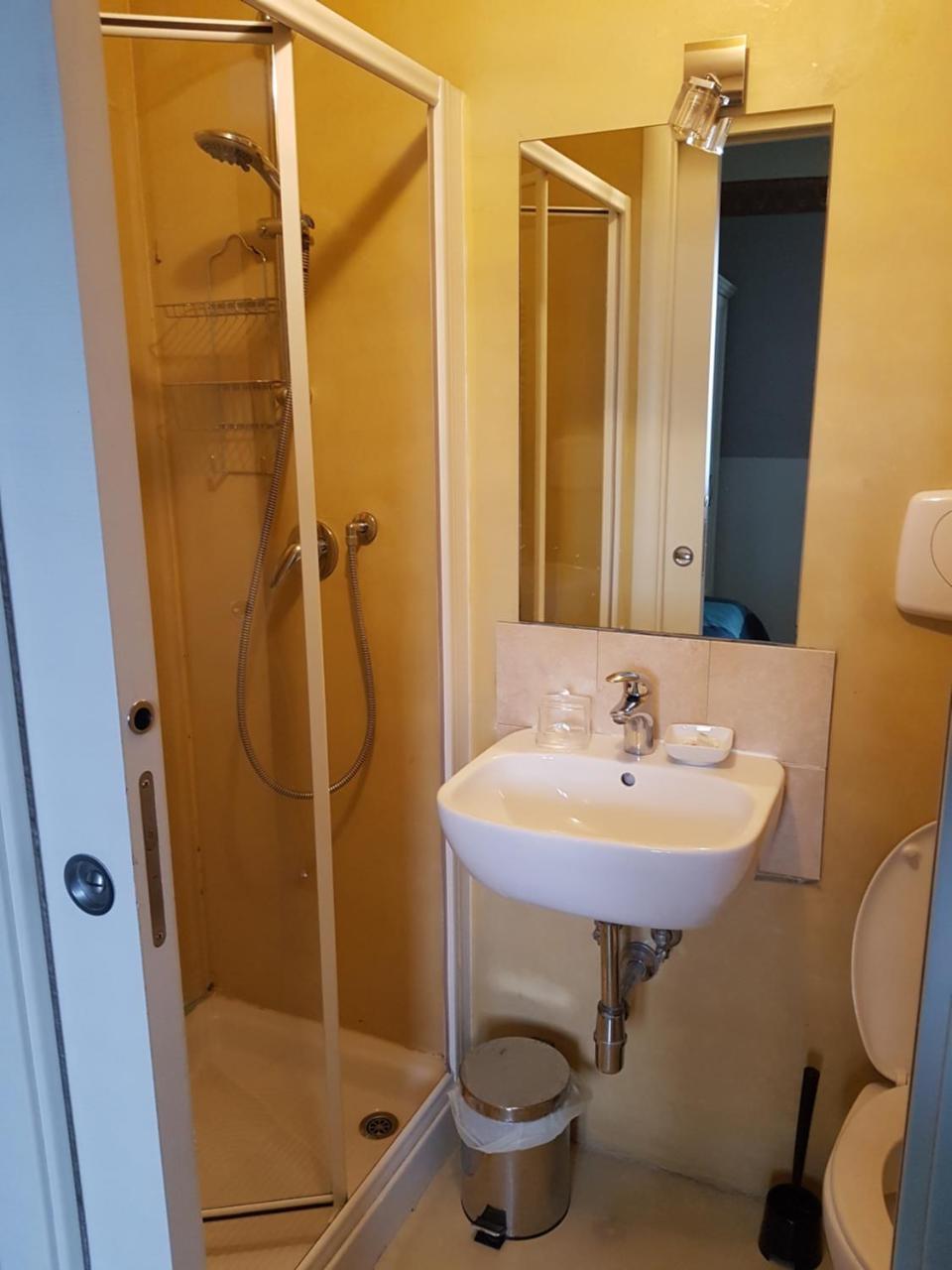 Triple Room with Private Bathroom