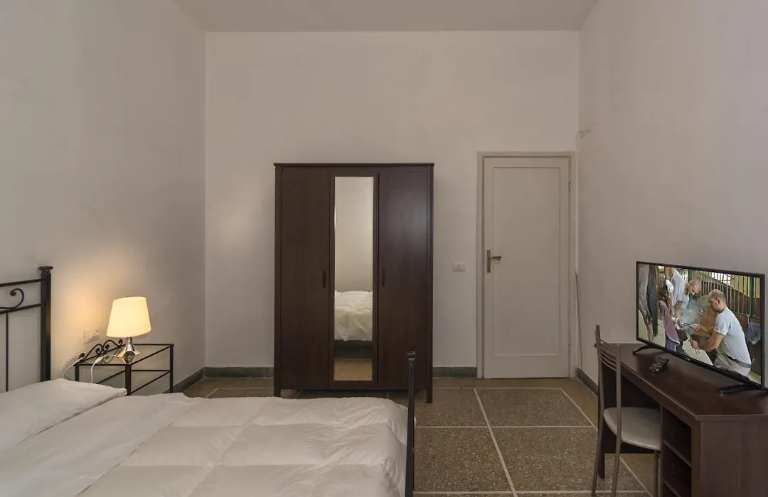 Hostel B&B-1