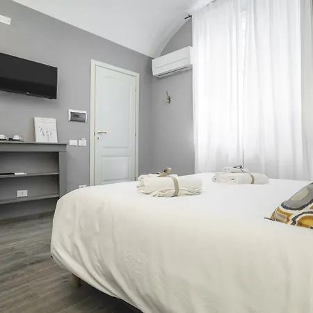 La Lu Cozy Rooms-3