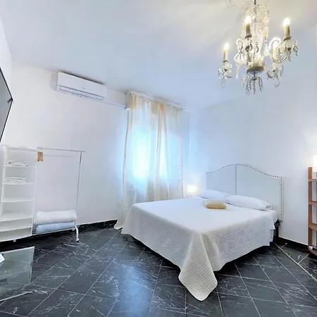 Airport Rooms-3