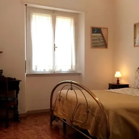 Cisanello Guesthouse-3